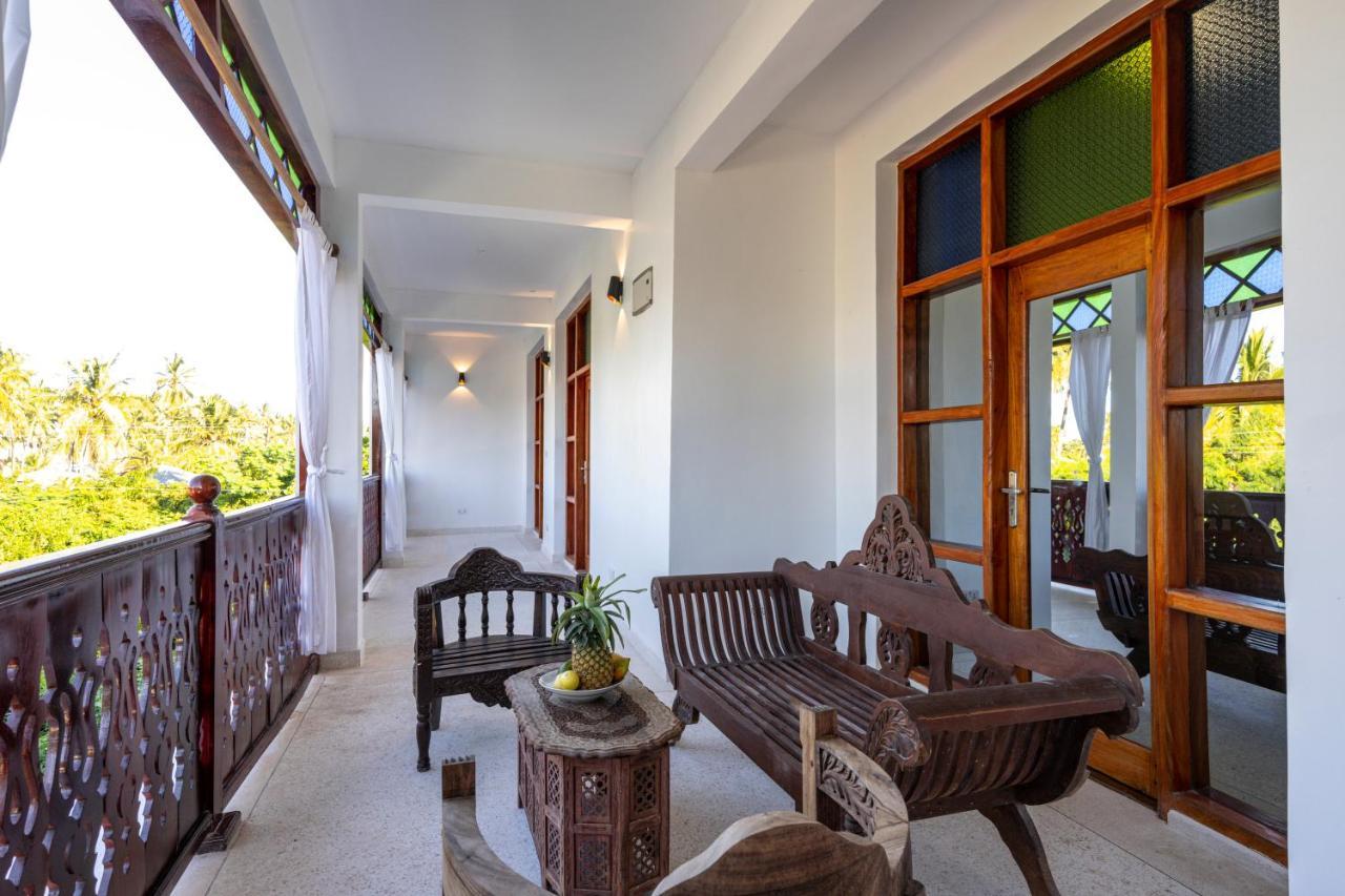 Tasneem Islamic Luxury Suites Джамбиани Екстериор снимка