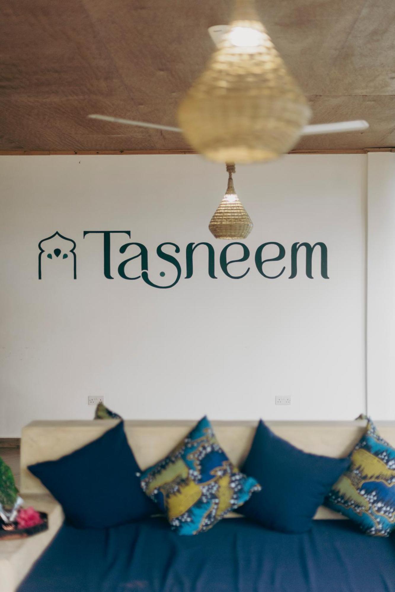 Tasneem Islamic Luxury Suites Джамбиани Екстериор снимка