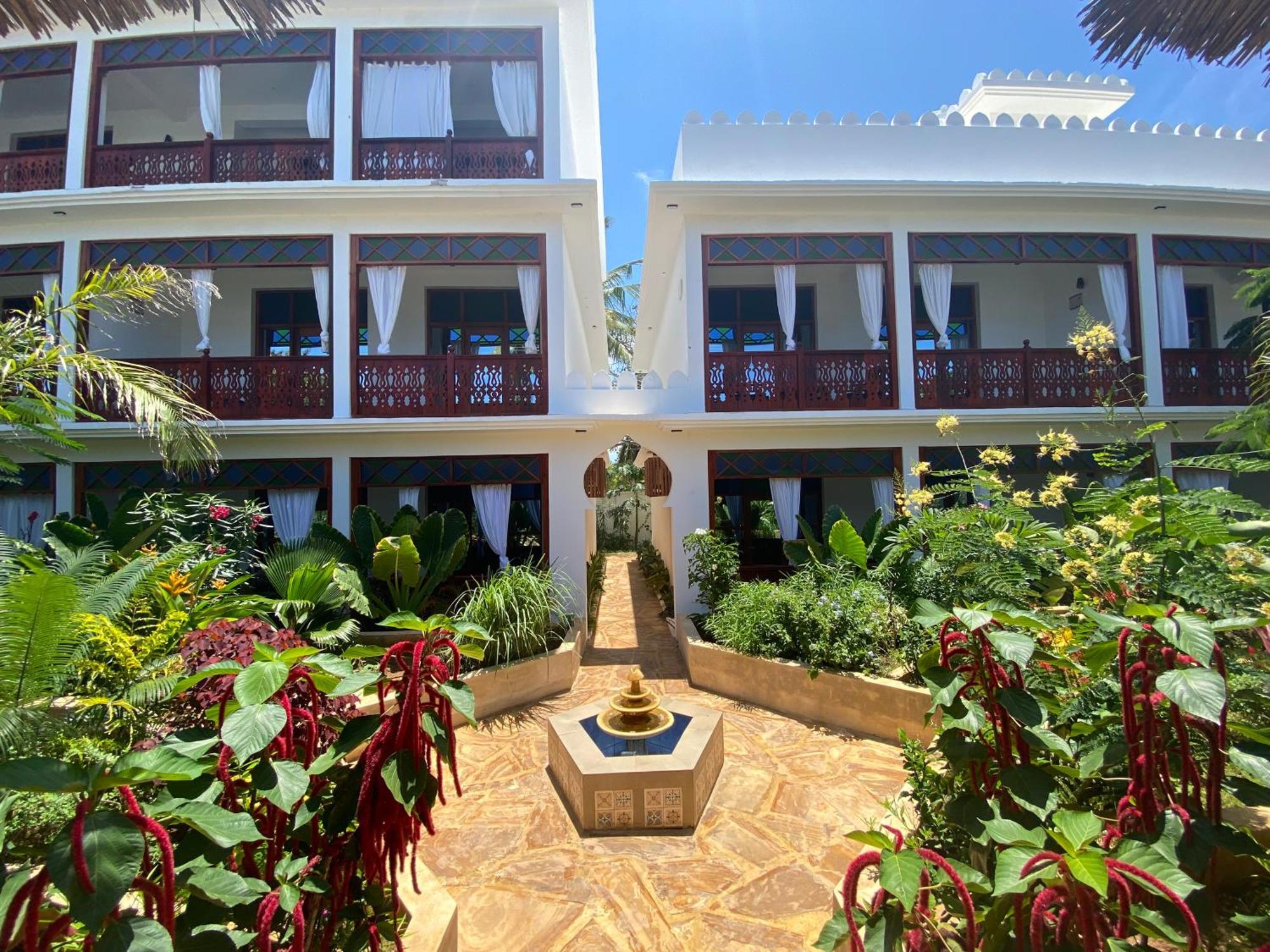 Tasneem Islamic Luxury Suites Джамбиани Екстериор снимка
